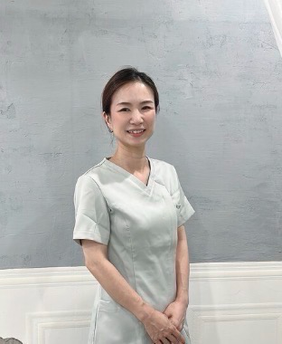 スタッフ 谷中優子